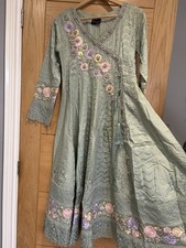 Shalwar Kameez Dress Pakistani Indian Suit, Size Small