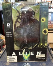 McFarlane Toys 2004 Alien Xenomorph 12" Action Figure New  ( T 26 )