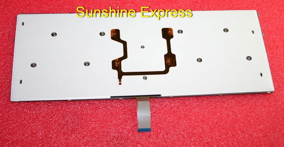 New OEM Apple MacBook Pro 15" A1150 A1211 A1226 Portuguese Keyboard AEPW3PLT010 - Image 2 of 3