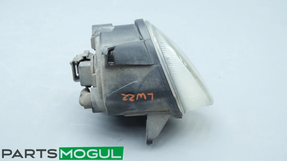 2009-12 Audi A5 Quattro Front Left Driver Side Fog Light Lamp 8T0-941-699-M OEM - Image 2 of 4