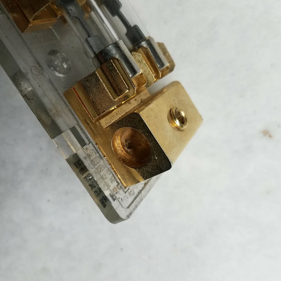 RadioShack 24kt. Bloque de fusibles automotrices de alta resistencia chapado en oro Cat. No. 270-704 2 Foto 4 de 4