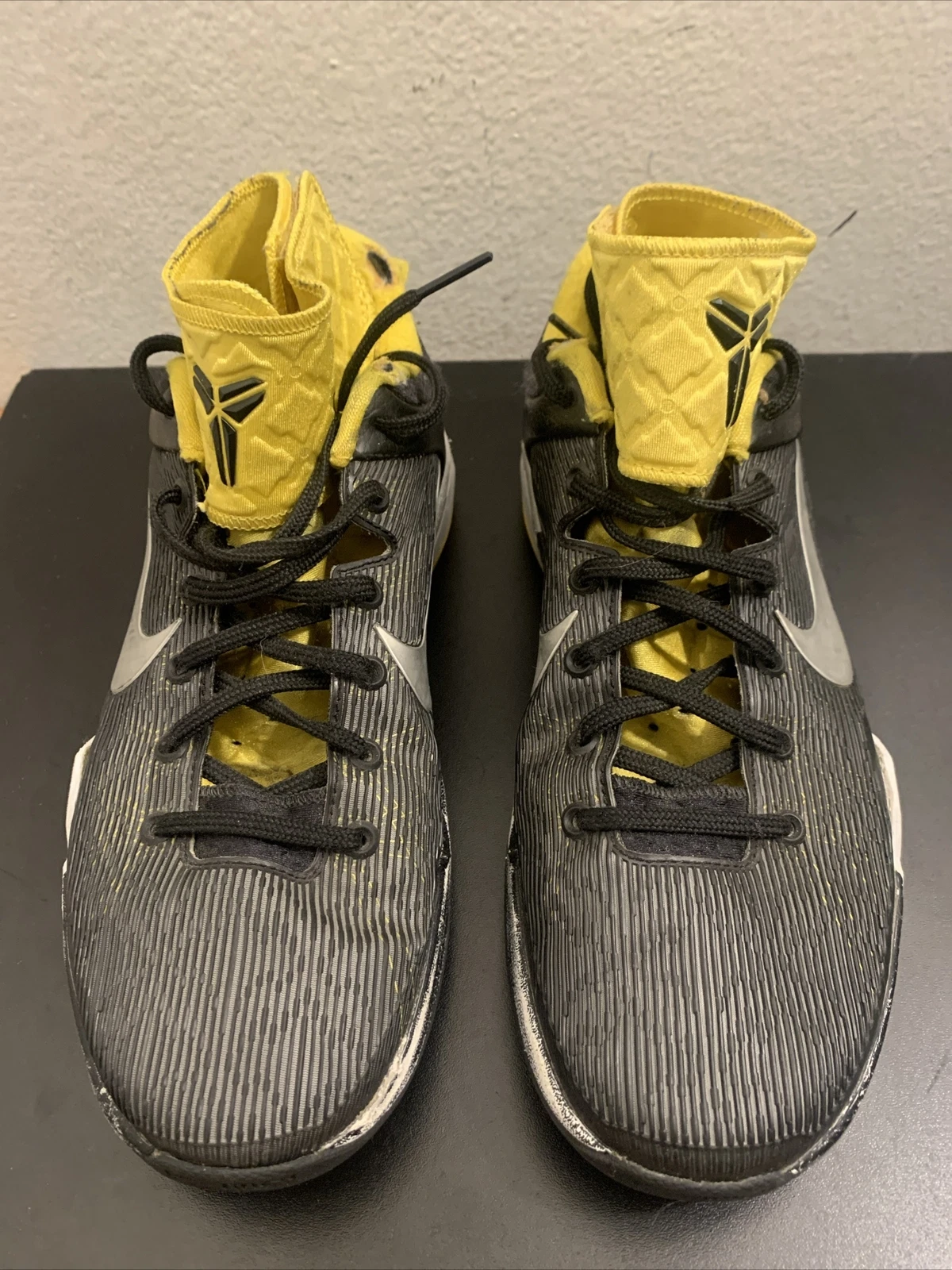 Nike Zoom Kobe VII 7 Supreme Low Del Sol 2011 noir jaune 488244 001 taille 7