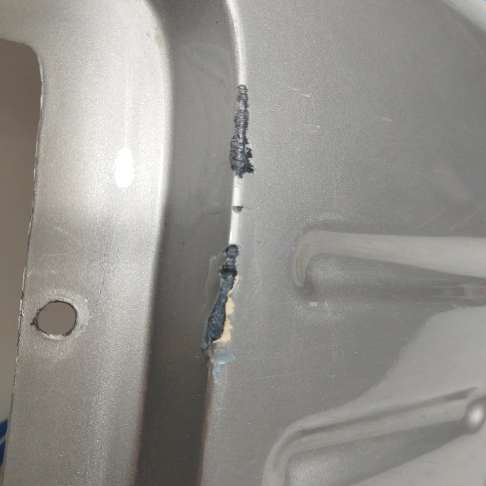 Parafango posteriore dx grigio argento Mahindra Goa 2008 ecoAC6022 - Image 3 of 4