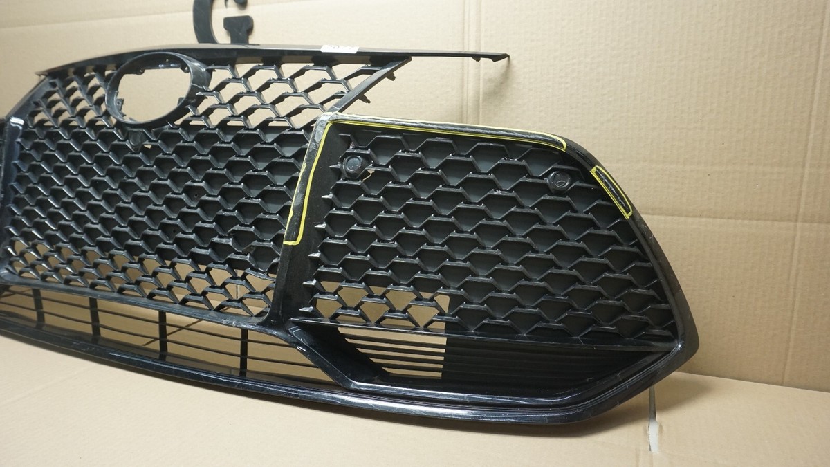 2020-2022 Toyota Avalon Front Bumper Radiator Grille Grill OEM
