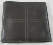 Men's Wallet.when closed 11cm by 9.5cm.PVC Note slot and 3 card slots ID slot.