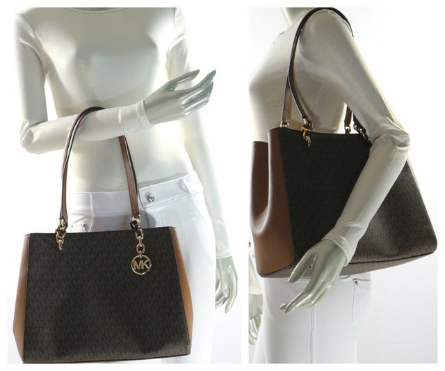 sofia tote mk