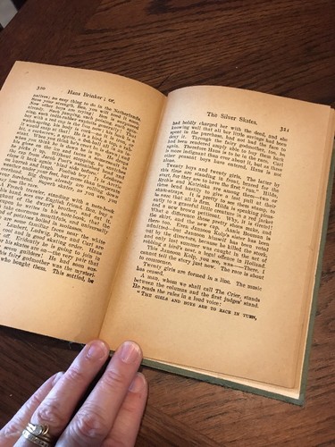 Hans Brinker or The Silver Skates By Mary Mapes Dodge Hardcover Vintage - Picture 9 of 12