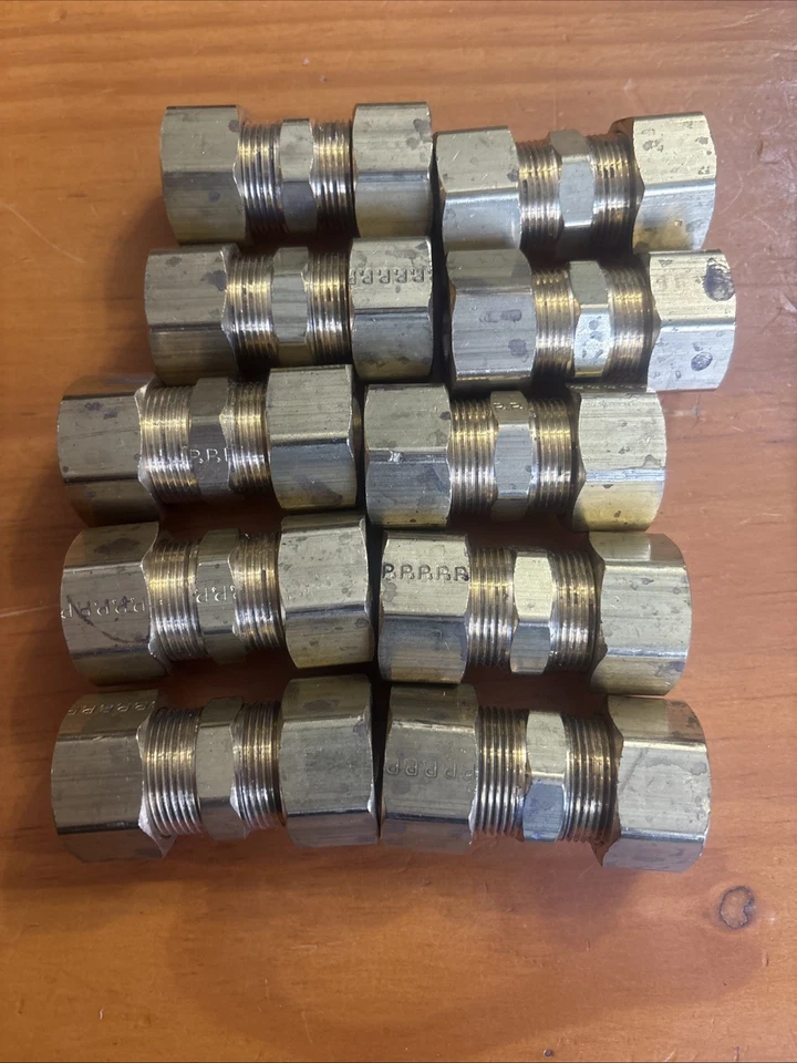 Parker 3/4” x 3/4” Brass Compression Fittings. Box of 10! 1VDA9 - Image 3 of 4