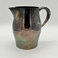 Vtg Water Pitcher Wm A Rogers Silver Plated nice Patina Minimalist