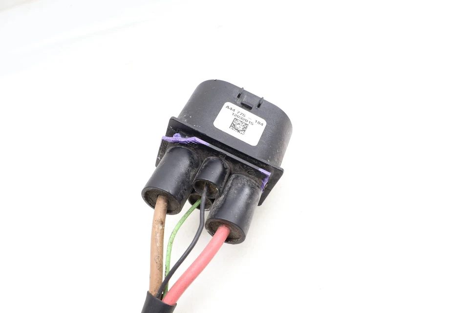 2012-2014 2016-2018 AUDI A7 QUATTRO - Motor ventilador de refrigeração elétrico esquerdo - Imagem 2 de 4