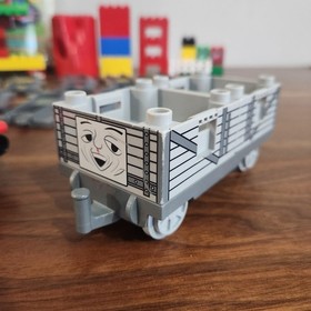 LEGO Duplo Thomas and Friends Load And Carry Train Set 5554 Incomplete Vintage