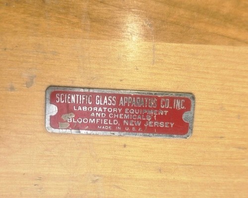 Vintage-- Calibration Weight Set--SCIENTIFIC Glass APPARATUS Co. Inc.- Wood Box - Picture 11 of 11