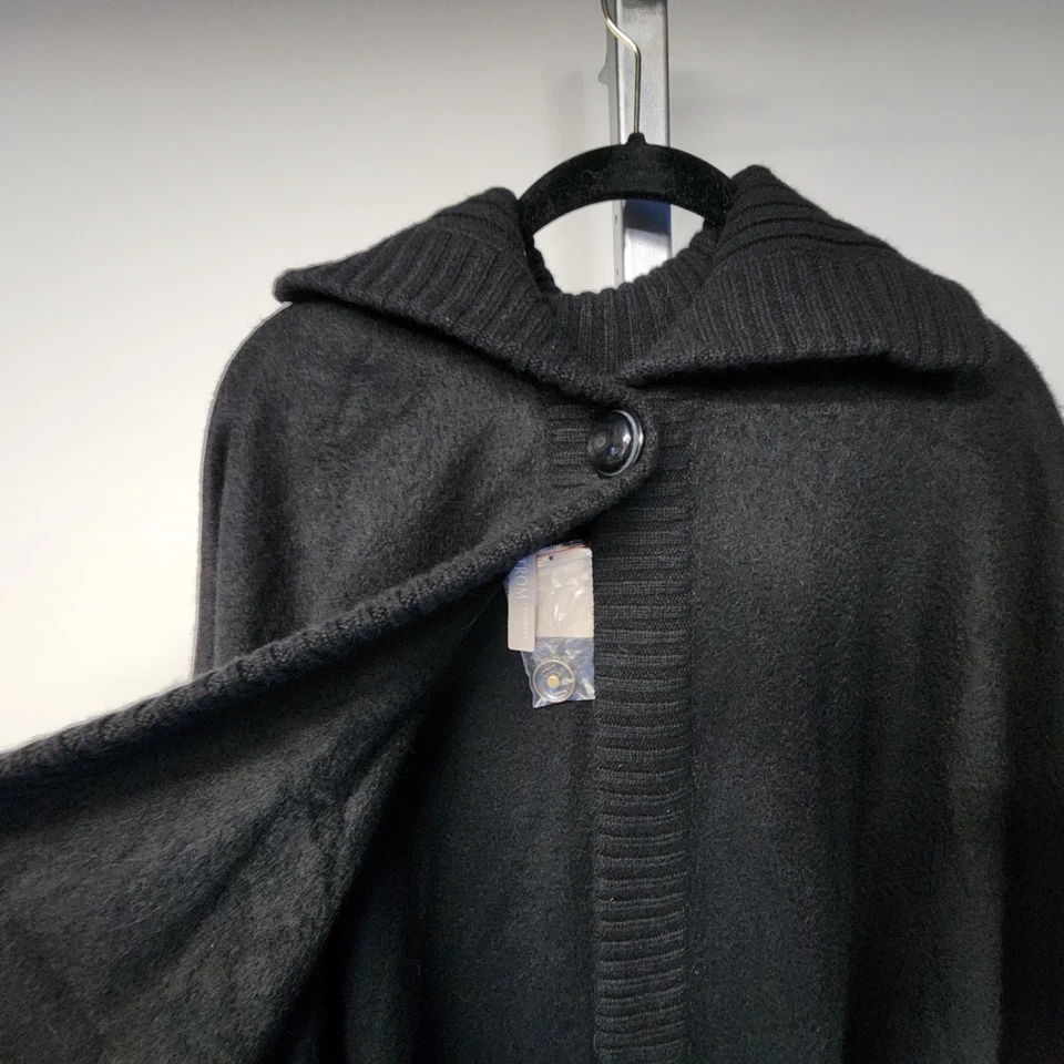 Poncho Nordstrom 100 % cachemir negro envolvente nuevo con etiquetas un broche necesita ser cosido Foto 3 de 4