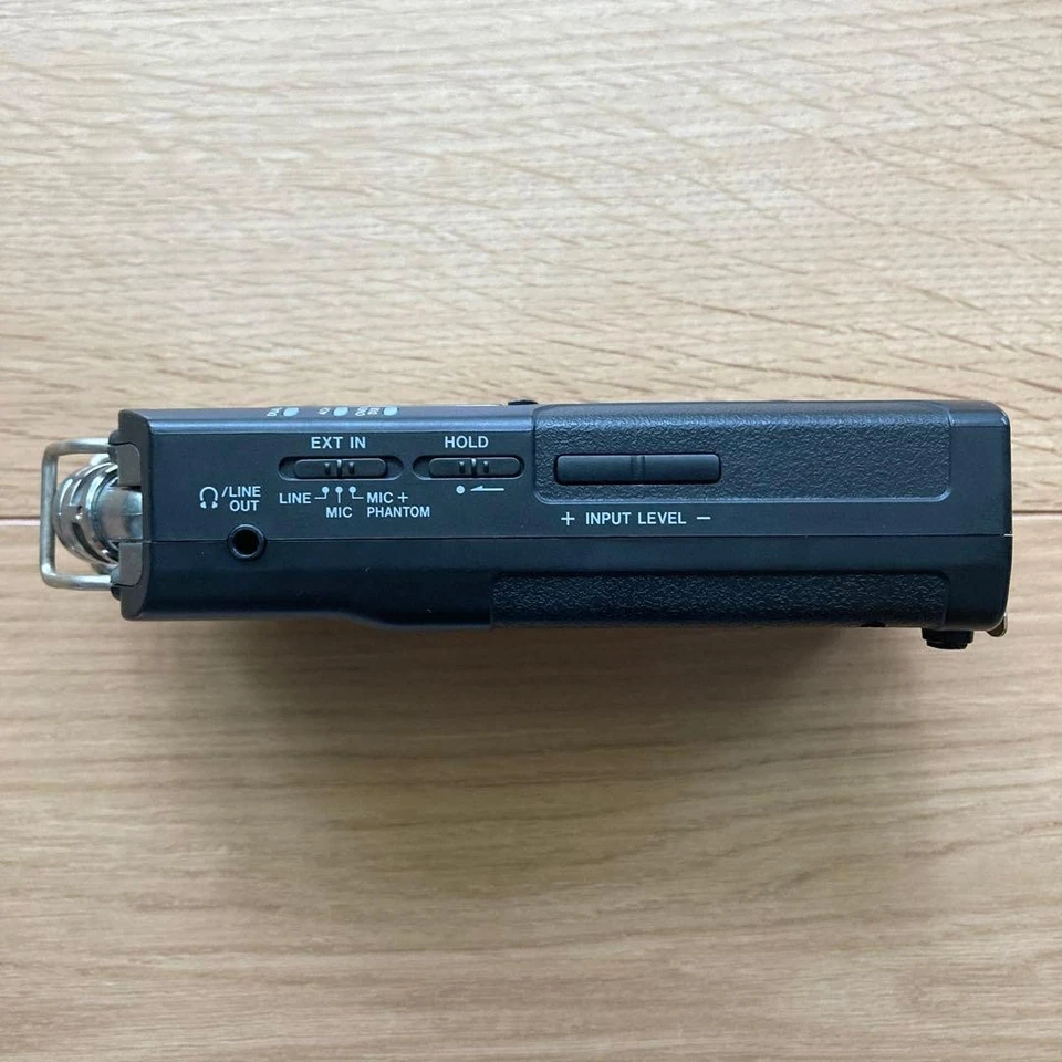 Tascam DR-40 Linear PCM Recorder - Image 4 of 4