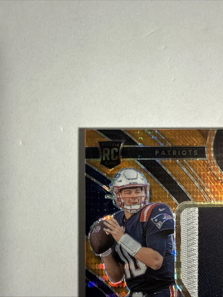 2021-22 Panini Select Tie-Dye Rookie Patch Auto /25 - Mac Jones Patriots - Image 2 of 4