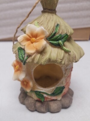 May Rich Distinctive Designs Grass Hut Resin Birdhouse