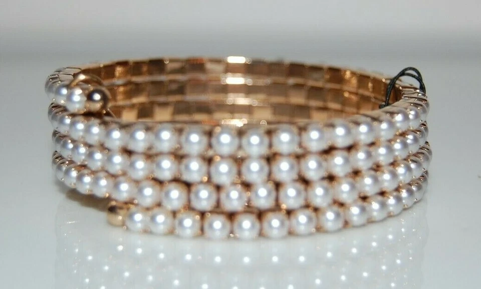 ELEGANTE PULSERA DE ALAMBRE PERLAS COLOR CREMA Y METAL DORADO DE ALTA COSTURA ANNE KLEIN Foto 3 de 4