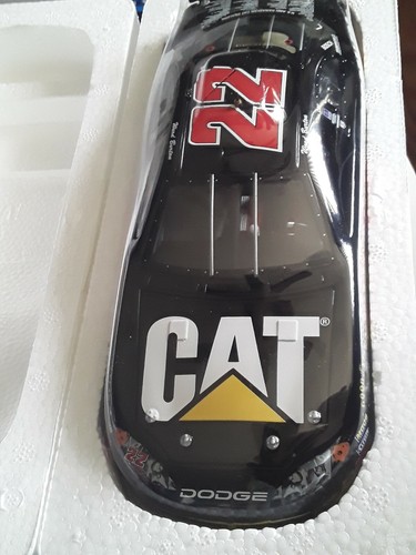 Racing champions Authentic Ward Burton Cat Dealers Chase Race 02 Intrepid 1/999 - Picture 5 of 6