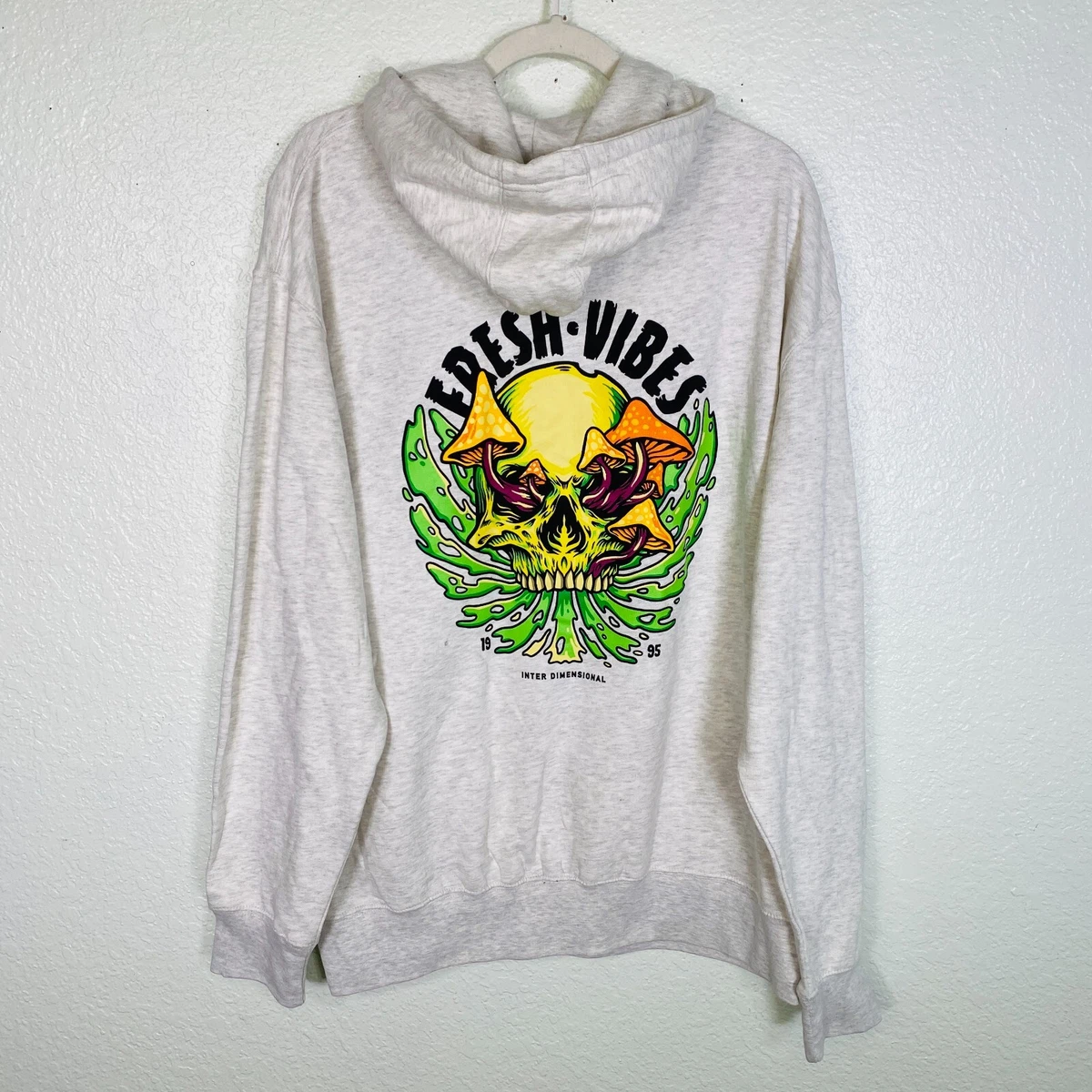 Fresh Vibes Hoodie Mens Large Mushroom Skull Trippy Skate Hooded