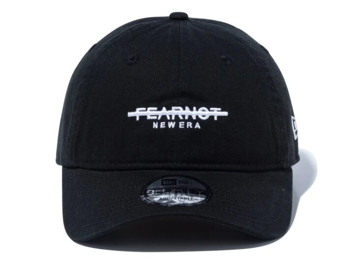 NEW ERA x LE SSERAFIM Ball Cap 9FORTY FEARNOT Black Sky Blue NEW ERA x LE SSERAFIM Ball Cap 9FORTY FEARNOT Black Sky Blue