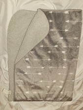 Cloud Island White Arrow Gray Fleece Sherpa Baby Blanket Euc