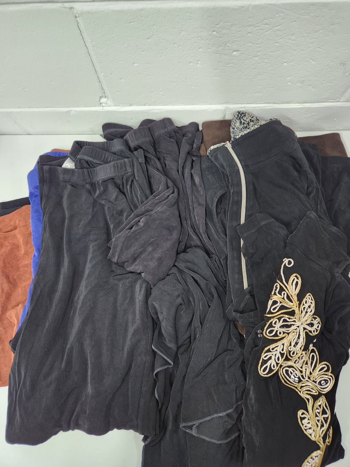 Chico's Travelers Women's Bundle Of 10pc Set, Siz… - image 1