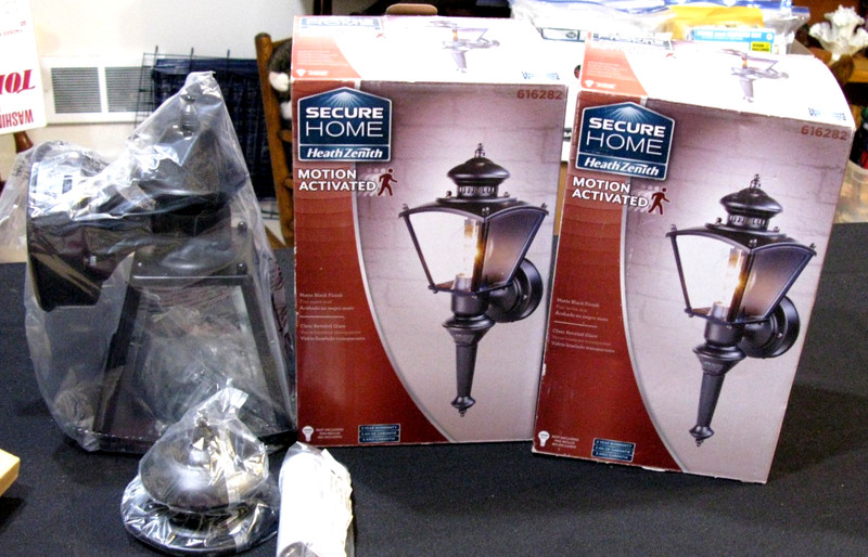 2 Secure Home Motion Activated Exterior Light Matte Black Finish. New
