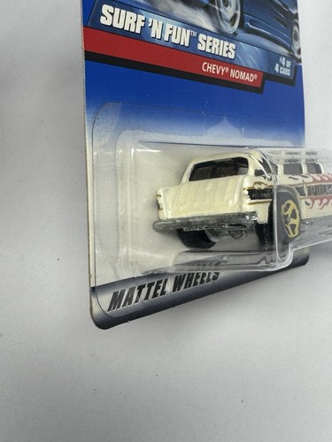 Hot Wheels 1999 Surf ‘N Fun White Chevy Nomad Wagon #964 B2 Spike Surfboards - Picture 5 of 6