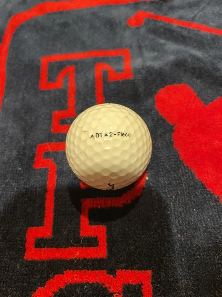 Bola de golfe colecionável 1999 US Open Pinehurst #2 Titleist AA (áspera) - Imagem 3 de 4
