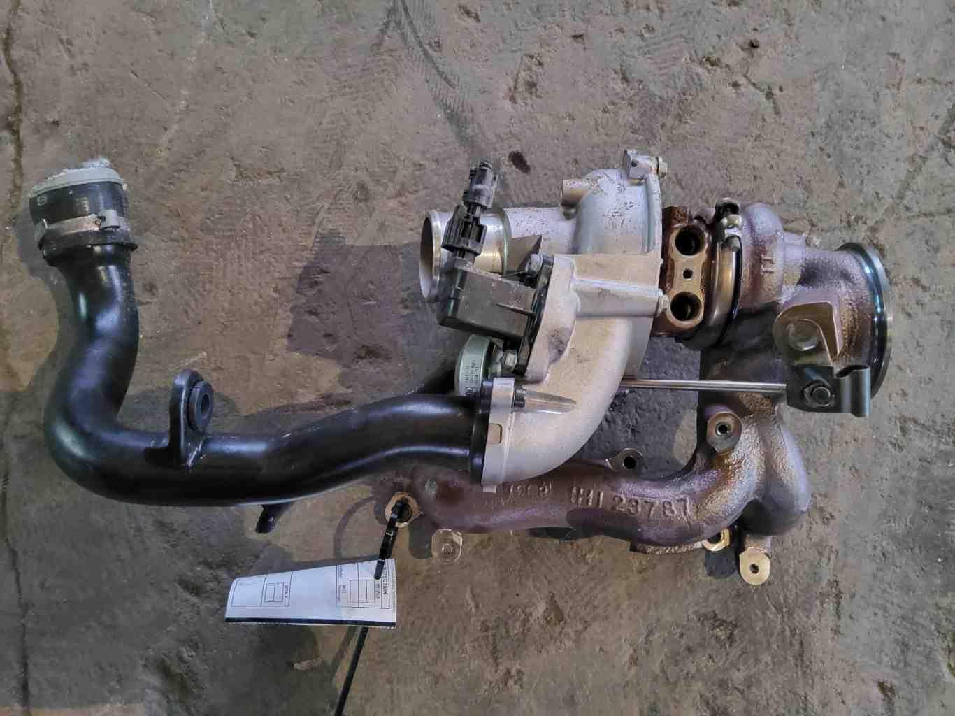 right Turbo/supercharger MASERATI LEVANTE 20