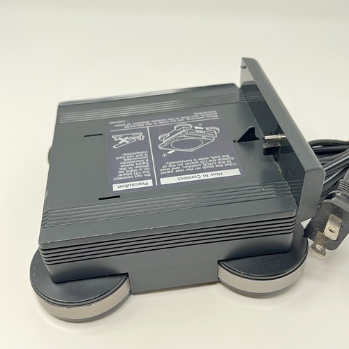 Toshiba TAC-210 Compact Disc Player Power Supply Docking Station Charger - Picture 3 of 4