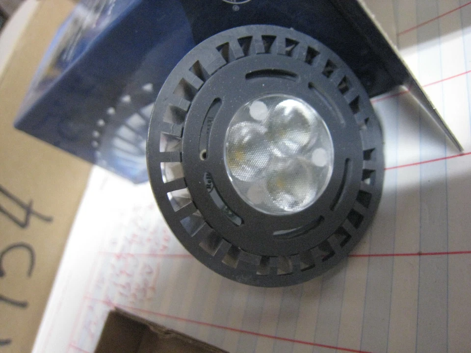 PROLED 80745 LED  E26 ProLED PAR16/3M4WW/FL/GU10/LED 4 watt 120v Warm White  - Image 4 of 4