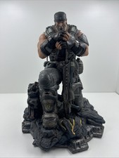 Gears of War 3 Marcus Fenix Collectors Figure Limited Edition Statue Epic Games
