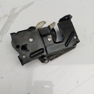 BMW F20 F21 F30 F31 Lower Part Of Hood Lock Right O/S 7242549