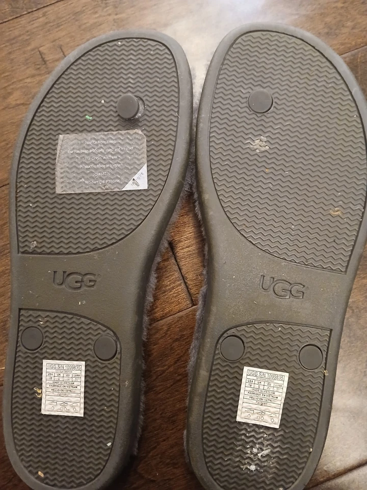 UGG Australia Fluffie Gray Fur Flip Flops Womens Sz 10 Thong Summer Vacation - Image 2 of 4