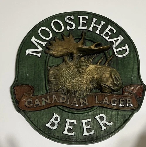 Moosehead Canadian Lager Beer Plastic Wall Sign Mancave 3D Faux Wood Vintage