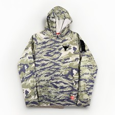 Boy's Under Armour Project Rock Veterans Day Hoodie Size Y XL