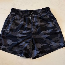 Athleta Girl Play More 3" shorts black camo youth size XXL / 16