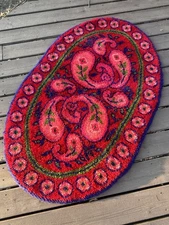 Vintage MCM Paisley Latch Hook Rug Pink Oval Rya Rug