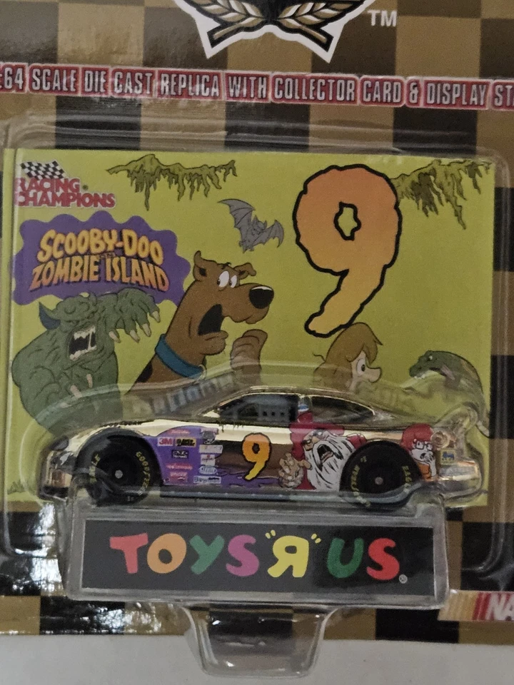 Racing Champions NASCAR Gold 50th Anniversary 1998 Scooby-Doo Zombie Island #9 - Image 2 of 2