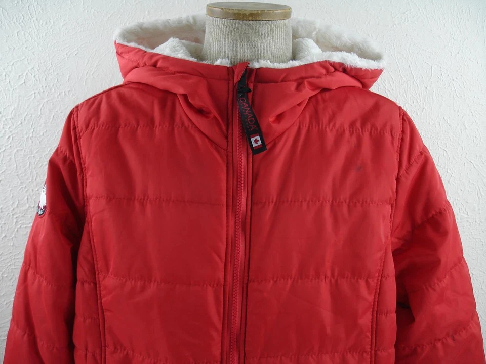 Canada Weather Gear Women's PLUS sz 1X Reversible Red White Faux Fur Jacket Coat - Image 4 of 4