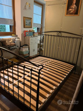 Letto in ferro battuto 140x200 Ikea con rete a doghe nuova