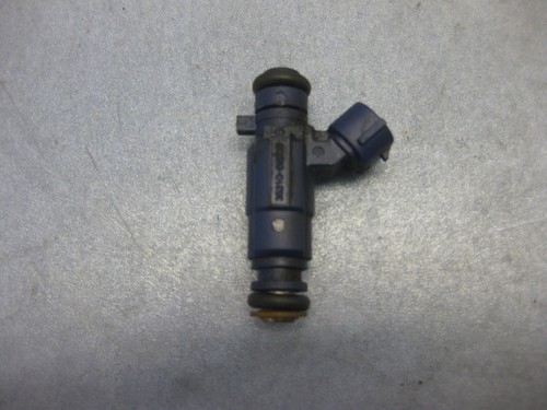 HYUNDAI i10 1.1 Einspritzdüse 35310-02900 (74)