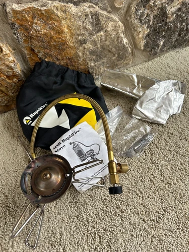 状態良好 ヴィンテージ キャンプ ハイキング ギア ストーブ ランタン ポット のこぎり 写真 - 画像6/23