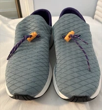 Woman's Sneakers & Athletic Shoes Columbia Wildone™ Moc, Size 9.5