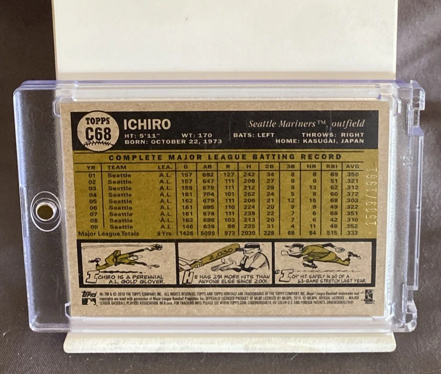 Ichiro Suzuki - 2010 Topps Heritage Chrome - Seattle Mariners 1589/1961 ⚾️ 🏟️ - Image 3 of 4