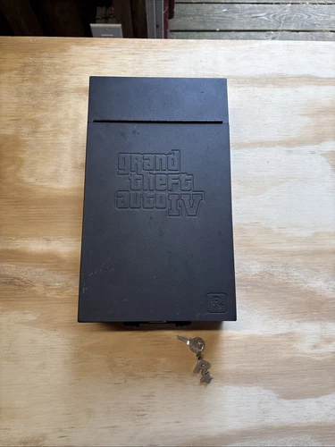 Grand Theft Auto 4 GTA 4 IV Collectors Edition Metal Bankers Lock Box w/ Key