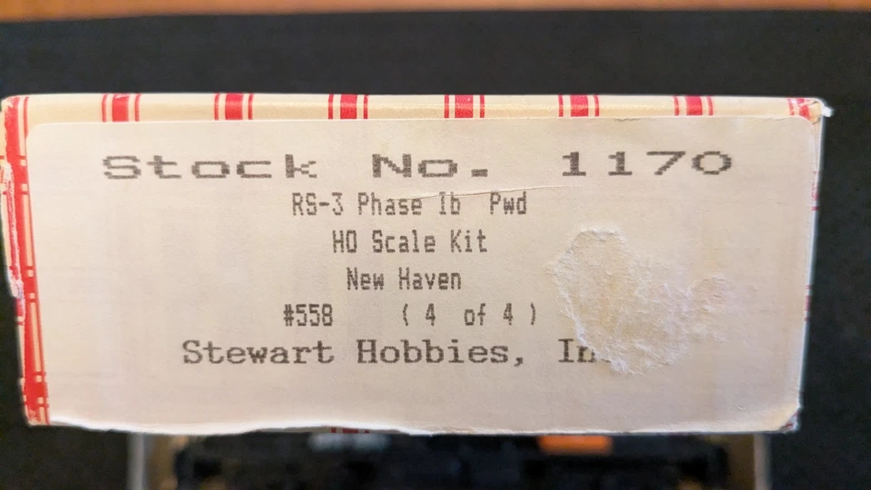 Stewart Hobbies HO RS-3 Ph1b, New Haven #558, Runs and pulls good. - Image 3 of 4