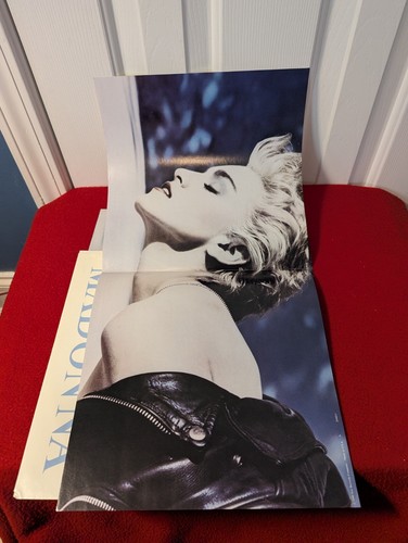 Madonna, True Blue, 1986, 12" album, vinyl record, /w poster and lyrics - Picture 7 of 9