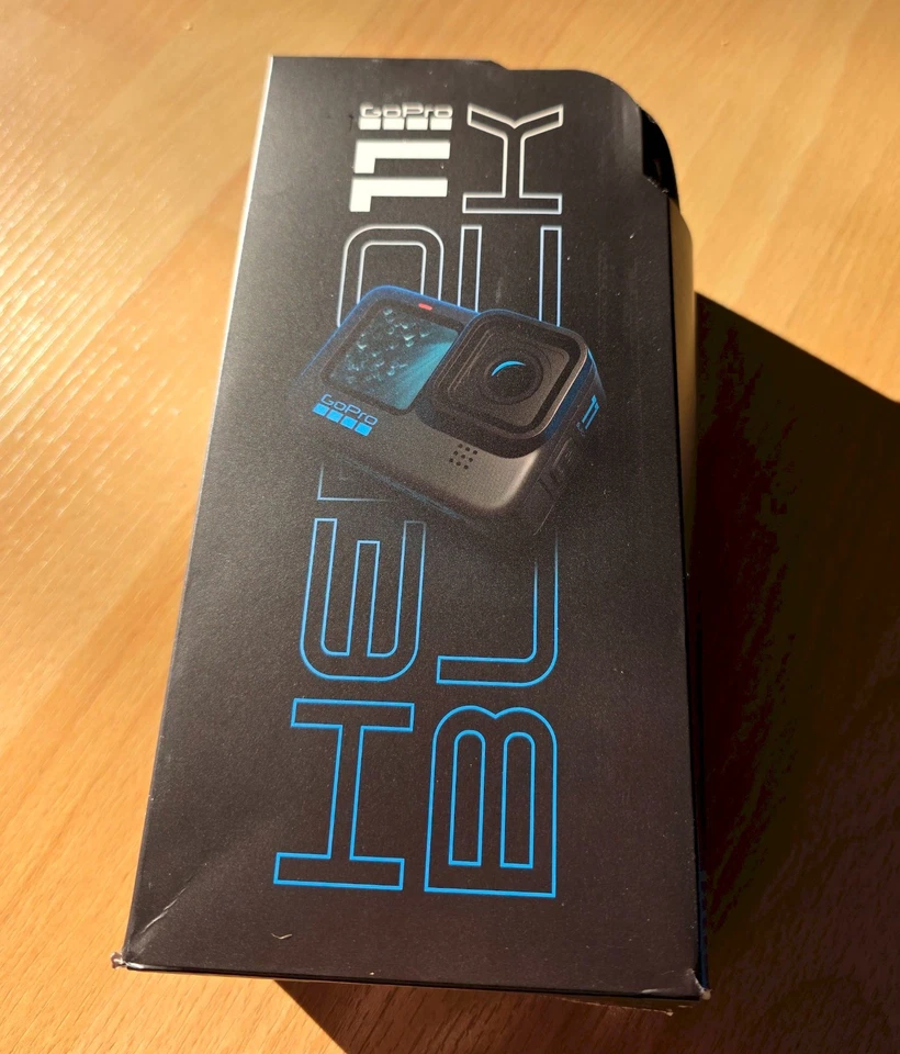 GoPro HERO11 Black Actioncamera in OVP mit großem Zubehörpaket - Bild 4 von 4